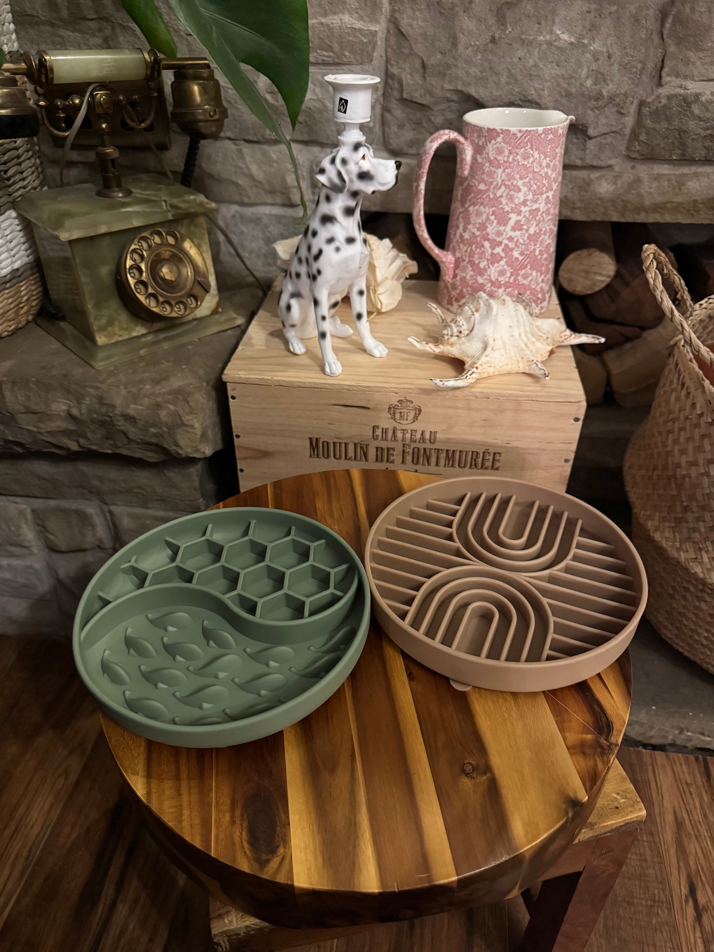 Silicone slow feeder bowl