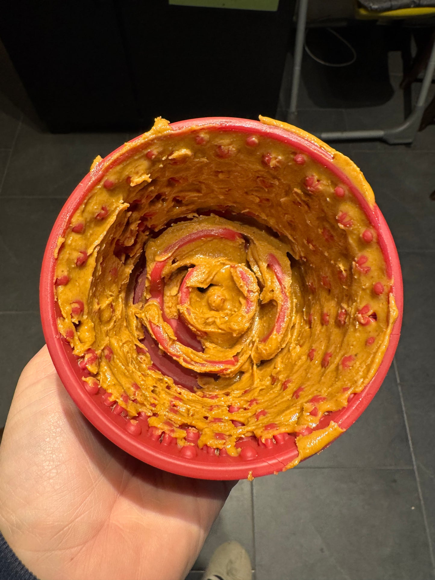 Dog licky bowl yoggie pot