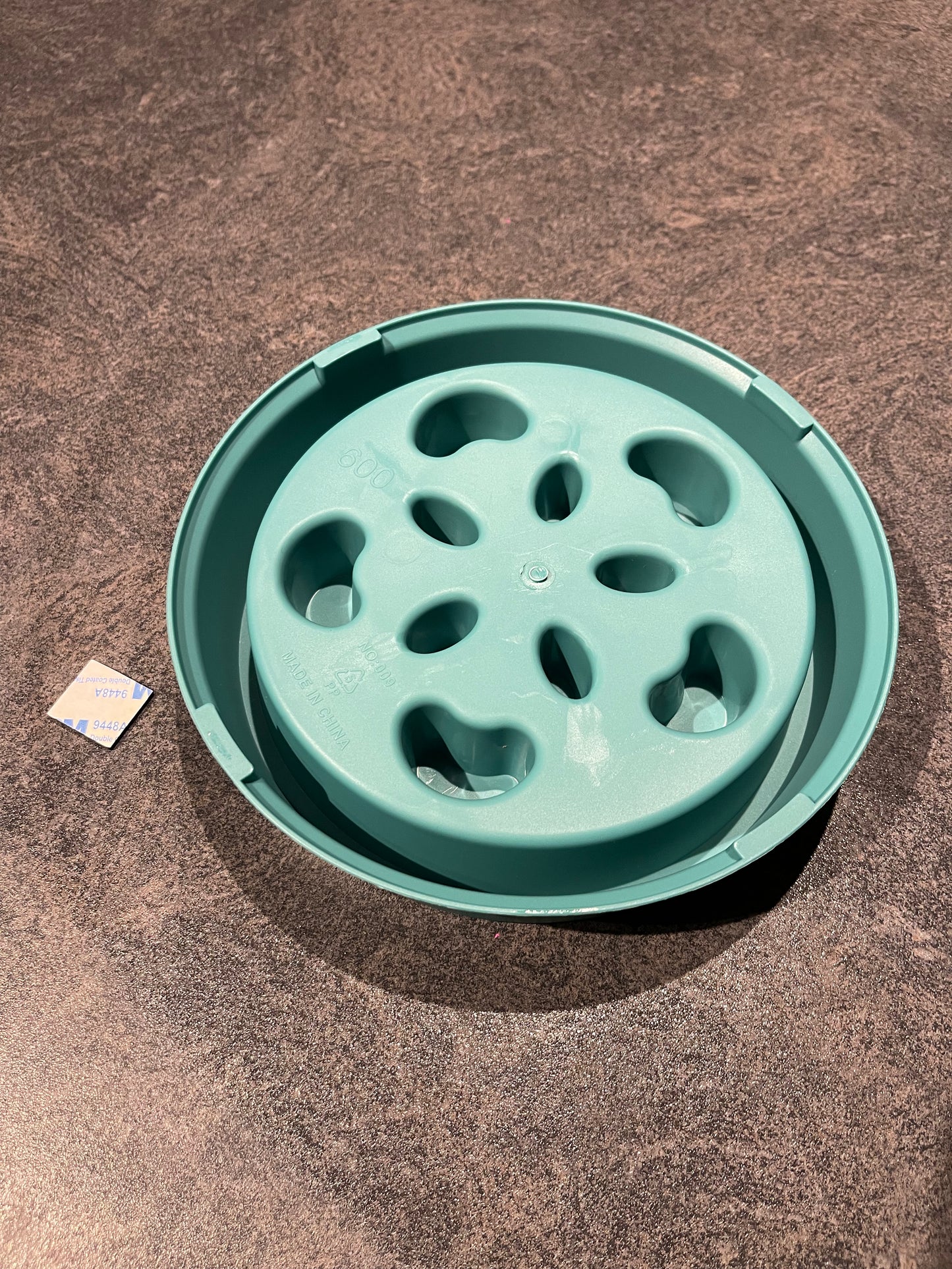 Slow feeder bowl for dogs for enrichment.